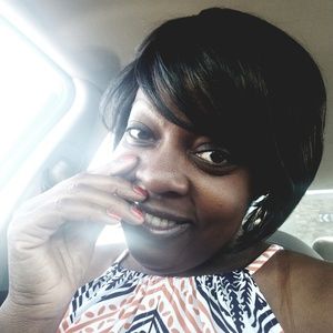 Meet your Posher, Jamilah